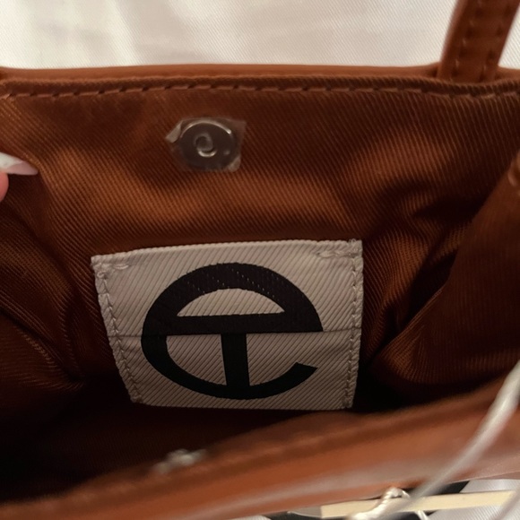 Small Tan Telfar Bag - Picture 4 of 5